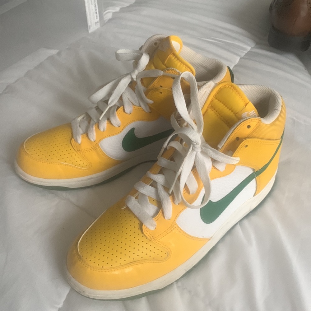 Nike Dunk High 2008 “Brazil” Size 10